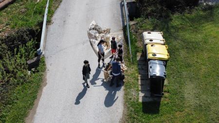 Čiščenje ob potoku Bezenica (David Tehovnik)
